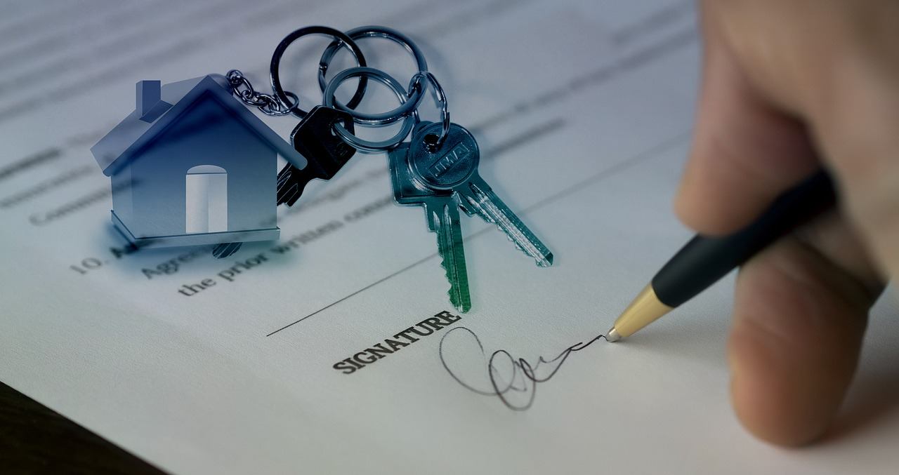 Calculer et payer les frais d’agence immobilière