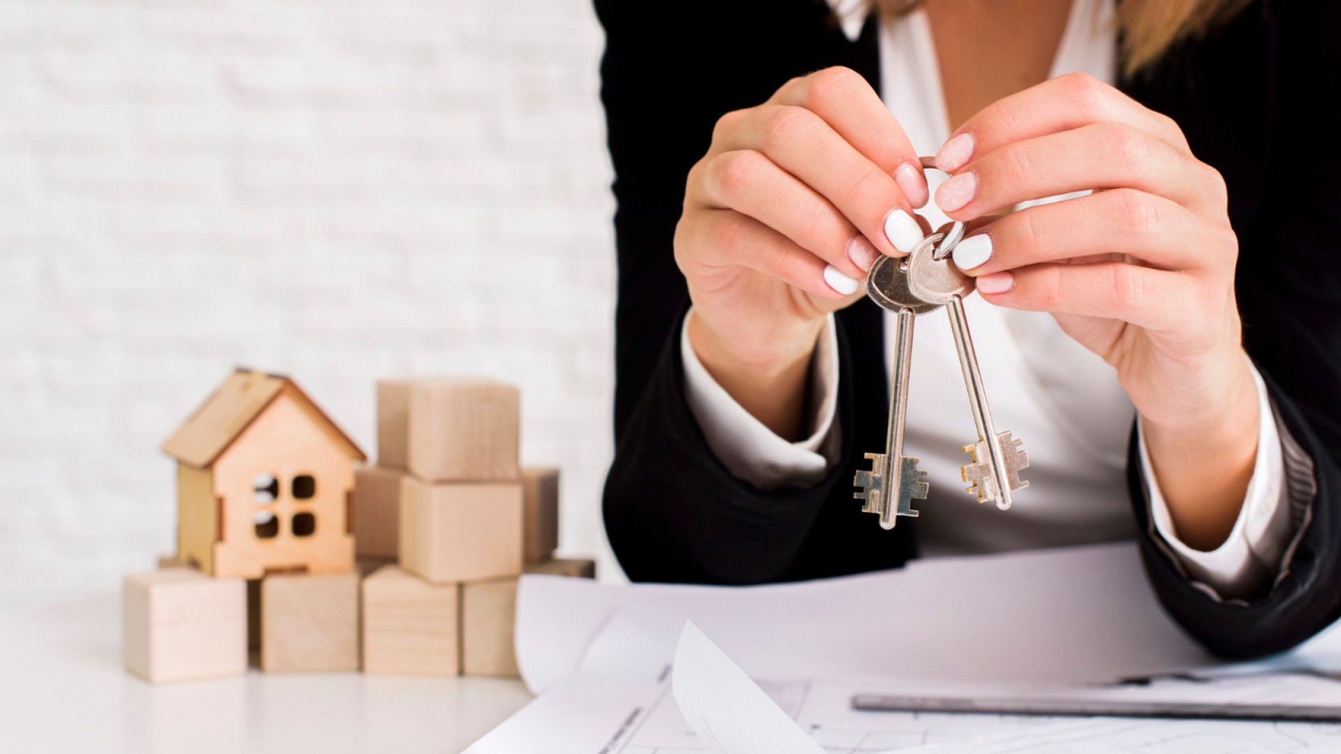 Choisir entre l'achat ou la location à Charleroi : Trouvez votre bien grâce à une agence immobilière